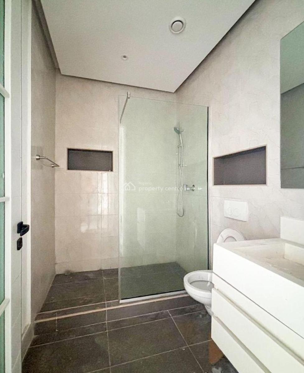 Skyscrapper 2&1 Bedrooms, Vi, Victoria Island (vi), Lagos, House for Sale