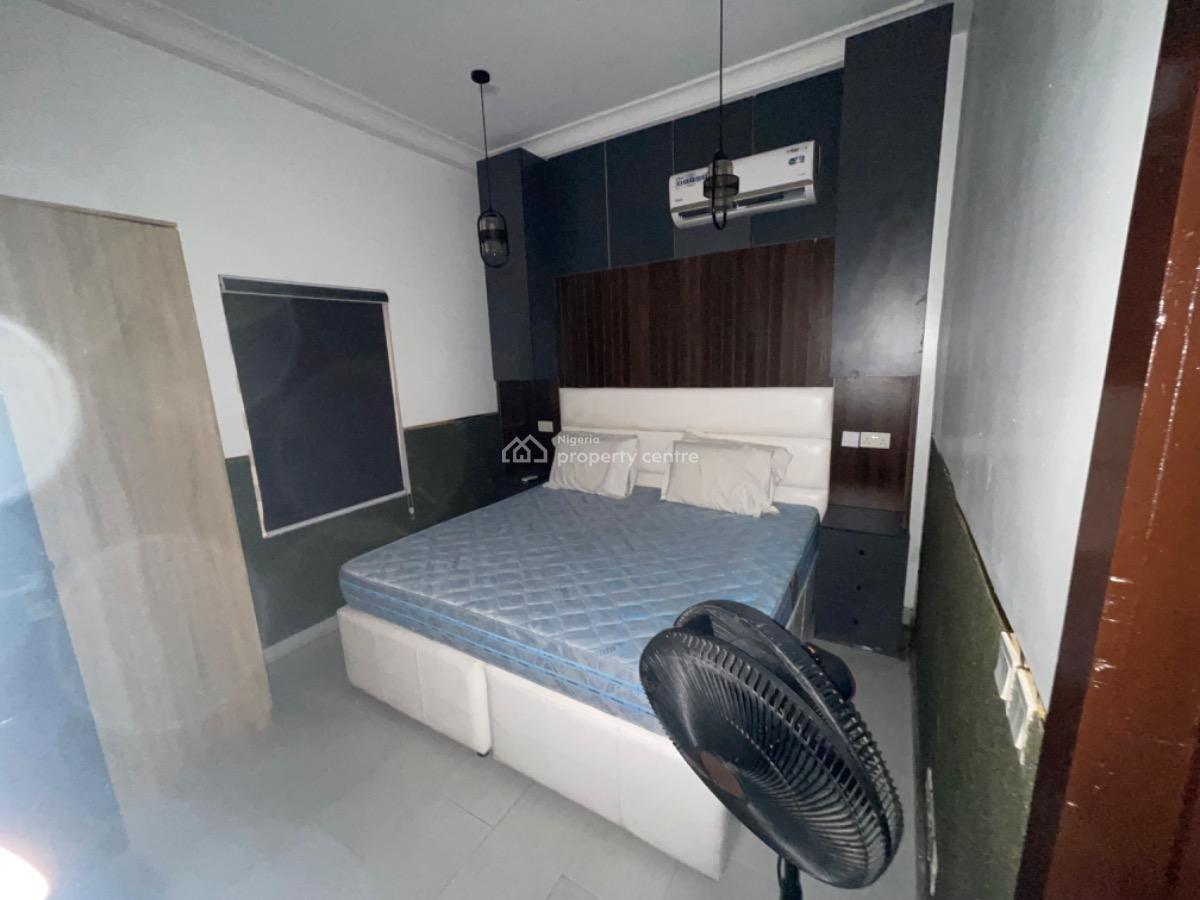 Furnished Well Maintained 2 Bedroom Apartment, Odian Street Off Gbangbala, Elegushi, Ikate Elegushi, Lekki, Lagos, Flat / Apartment for Rent