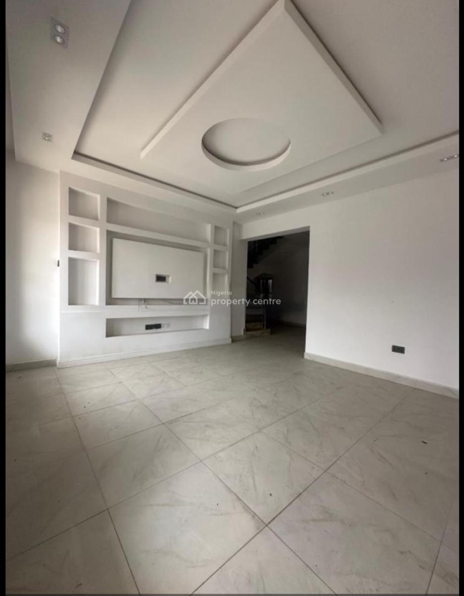 Elegantly Built 5 Bedroom Maisonette with Bq, Lekki Phase 1, Lekki, Lagos, House for Sale