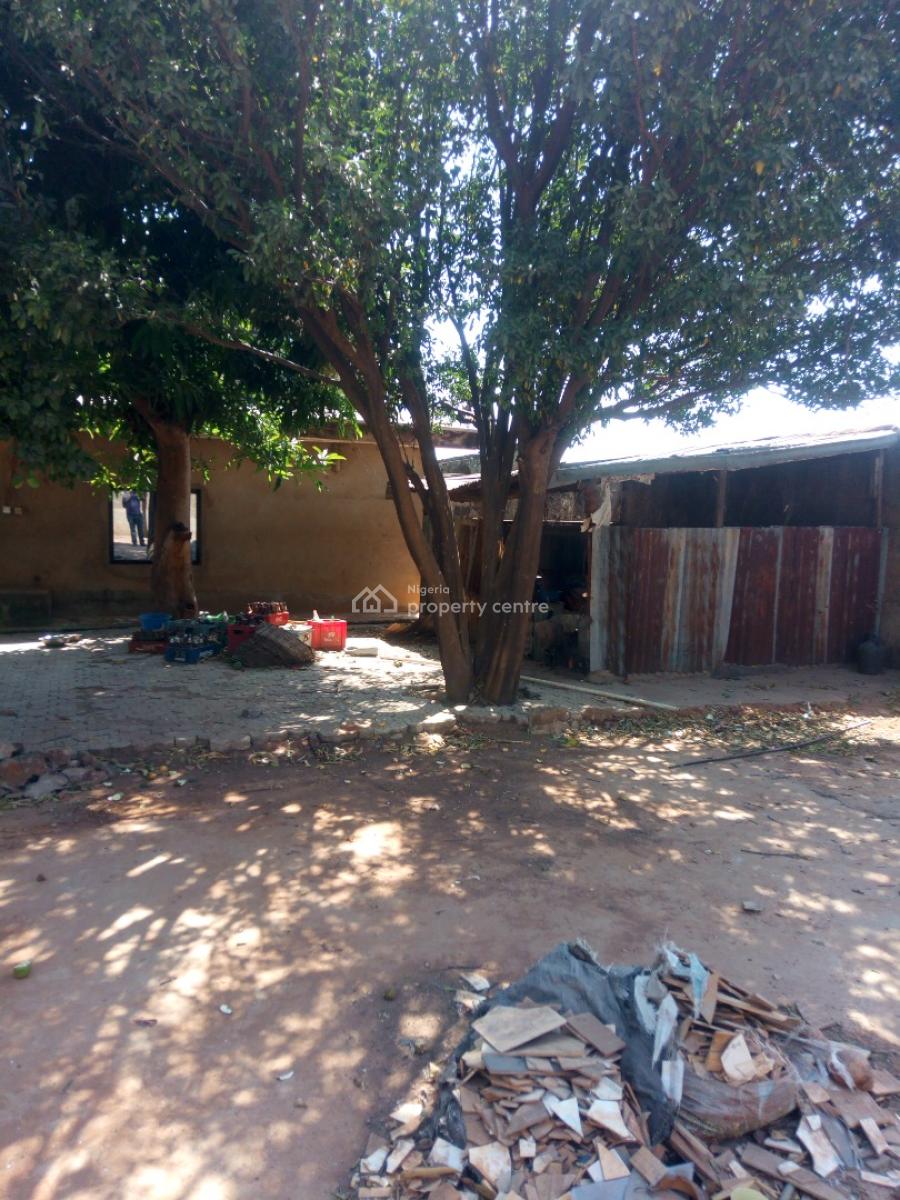 7 Bedroom House, 12 Adeleke Street, Mando, Kaduna North, Kaduna, House for Sale