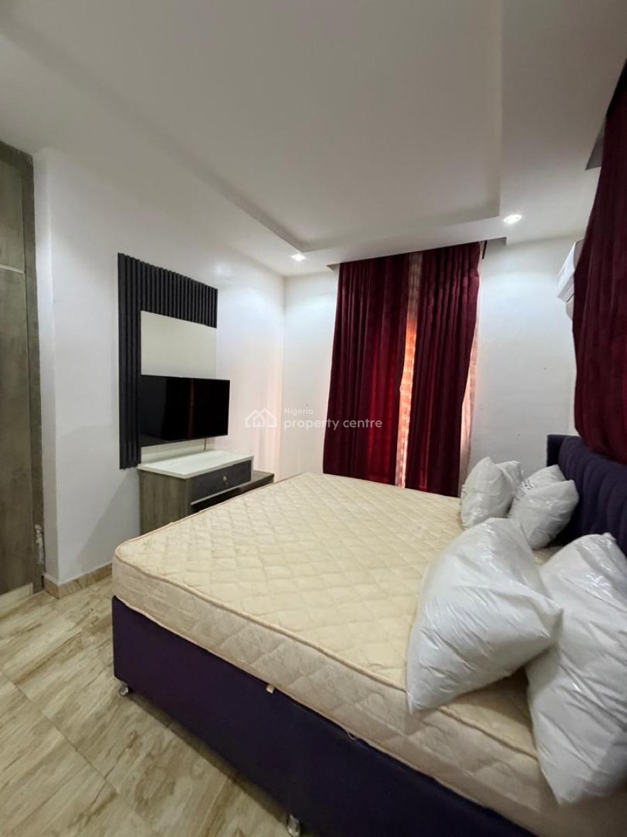 3-bedroom Apartment with Bq, Spacious & Well-maintained, Guzape District, Abuja, Flat / Apartment for Rent