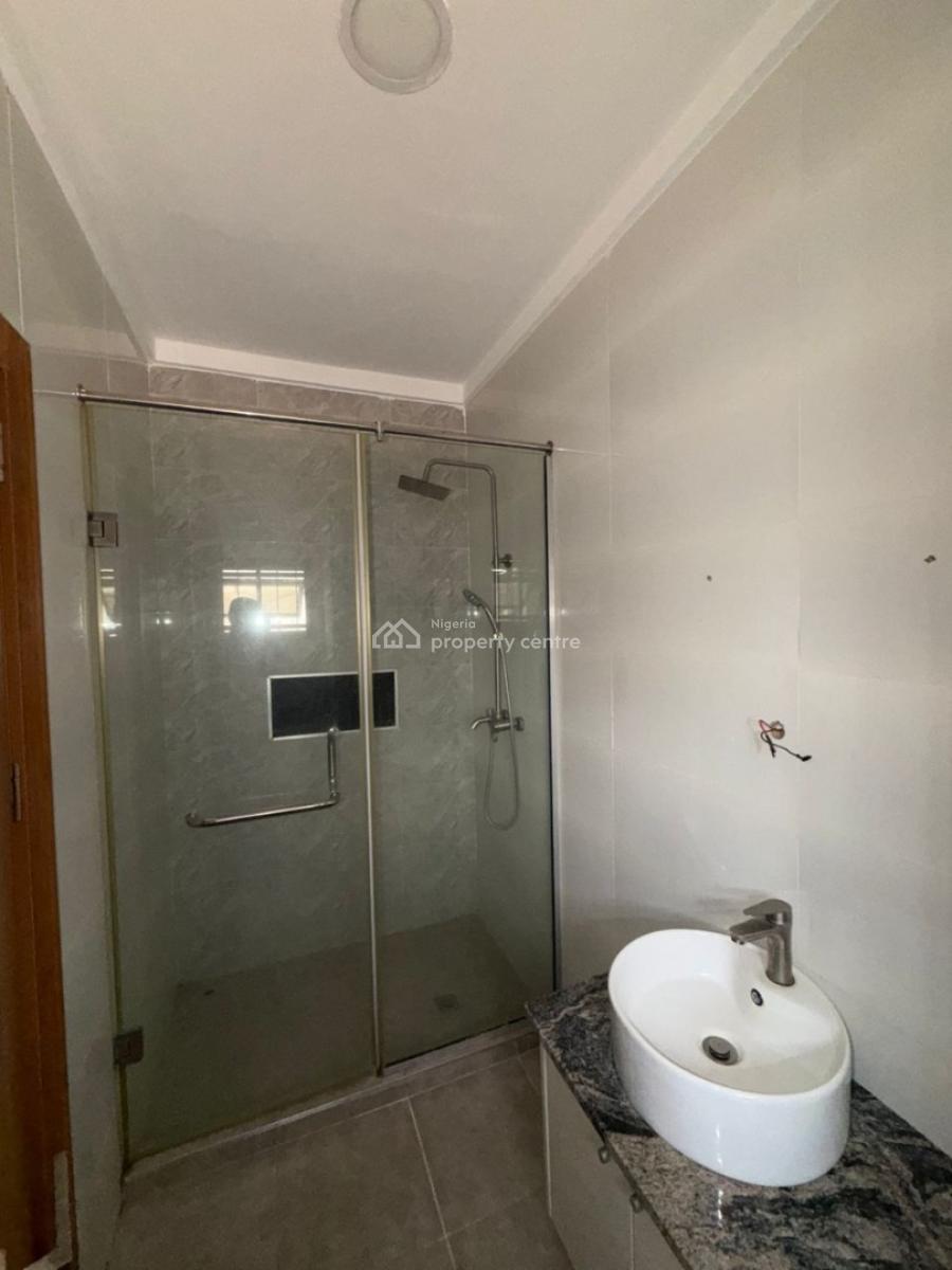 Well-finished 4-bedroom Terrace Duplex with a Boys Quarters, Guzape District, Abuja, Terraced Duplex for Sale