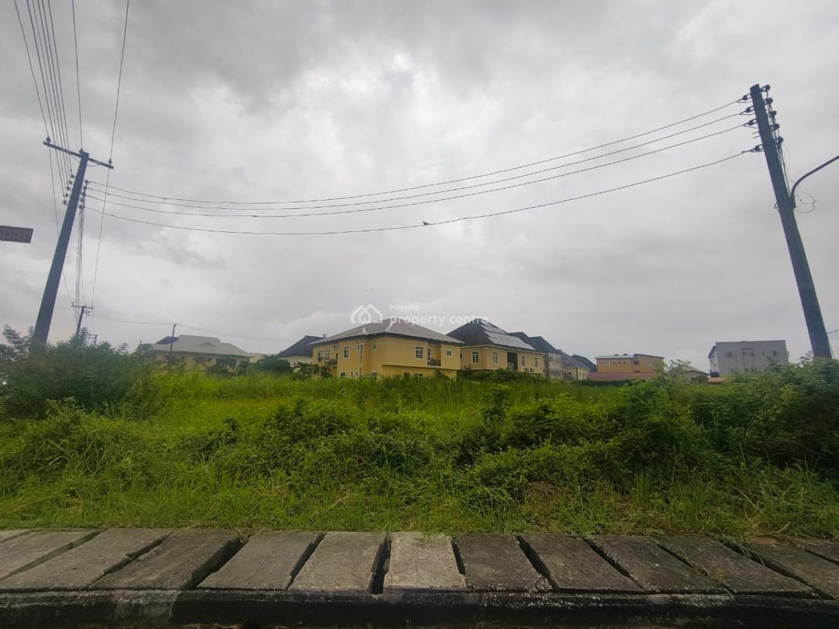1300 Sqm Land, Fenced and Well Structured, Thomas Estate, Ajah, Lagos, Mixed-use Land for Sale