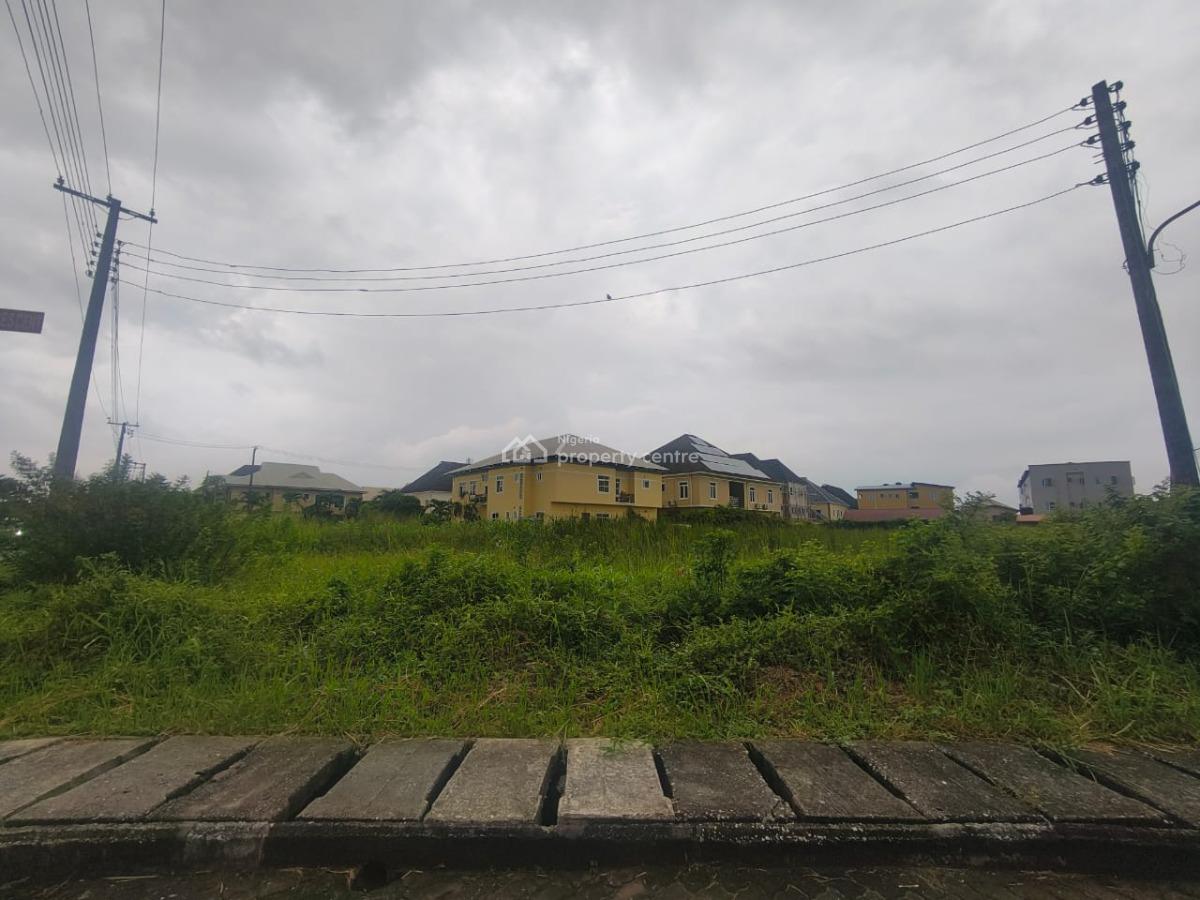 1300 Sqm Land, Fenced and Well Structured, Thomas Estate, Ajah, Lagos, Mixed-use Land for Sale