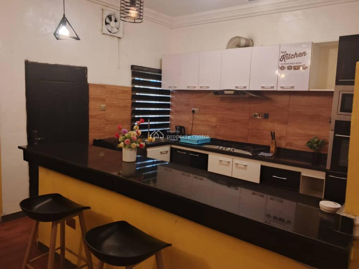 a Furnished 3 Bedroom, Canal West Estate, Osapa, Lekki, Lagos, Flat / Apartment for Rent