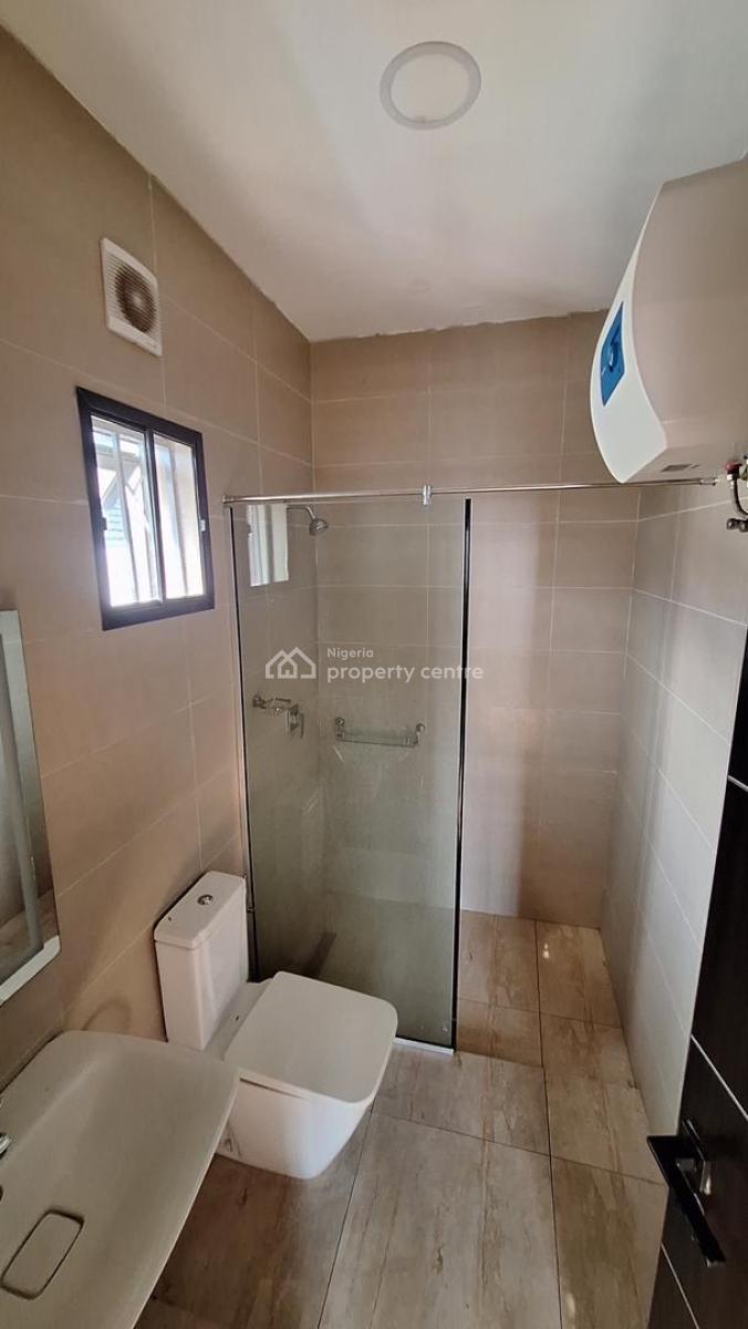 Spacious 3 Bedroom, Agungi, Lekki, Lagos, Terraced Duplex for Rent