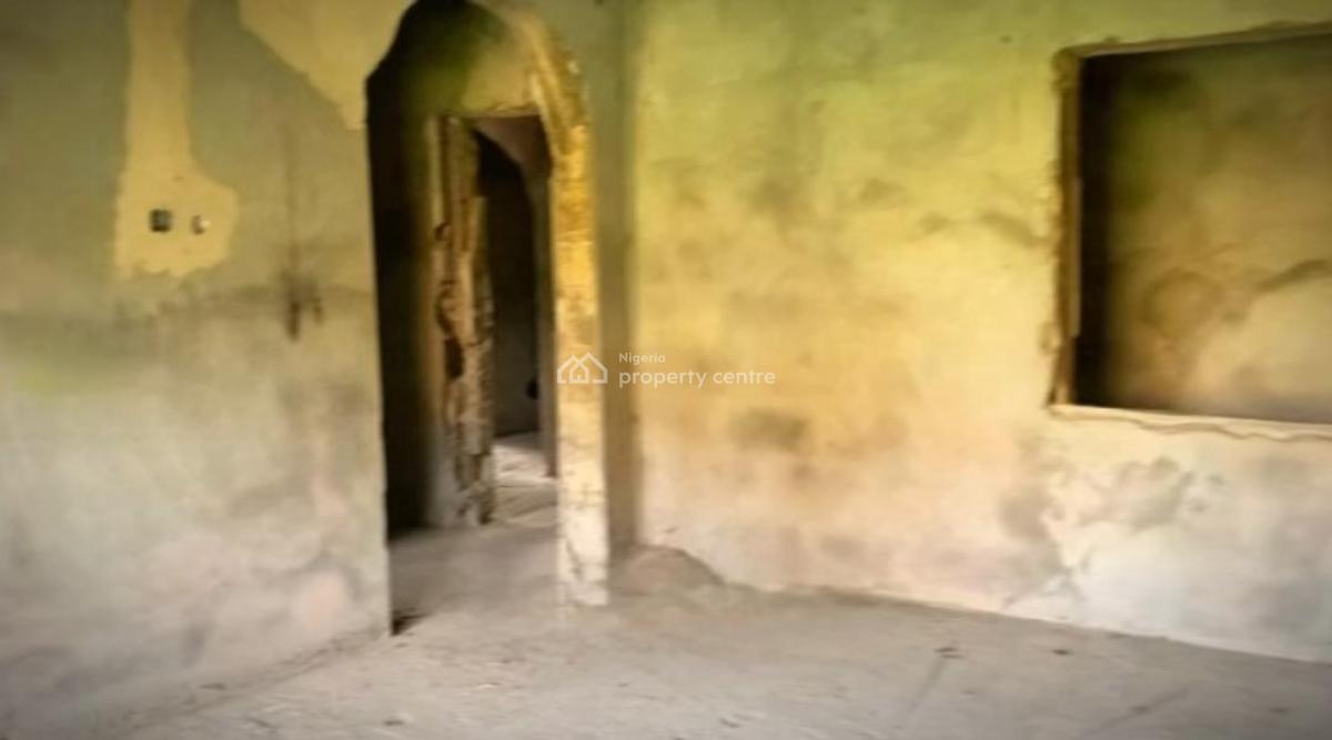 16 Bedroom Fully Detached Duplex, Ekorinim, Calabar, Cross River, Detached Duplex for Sale