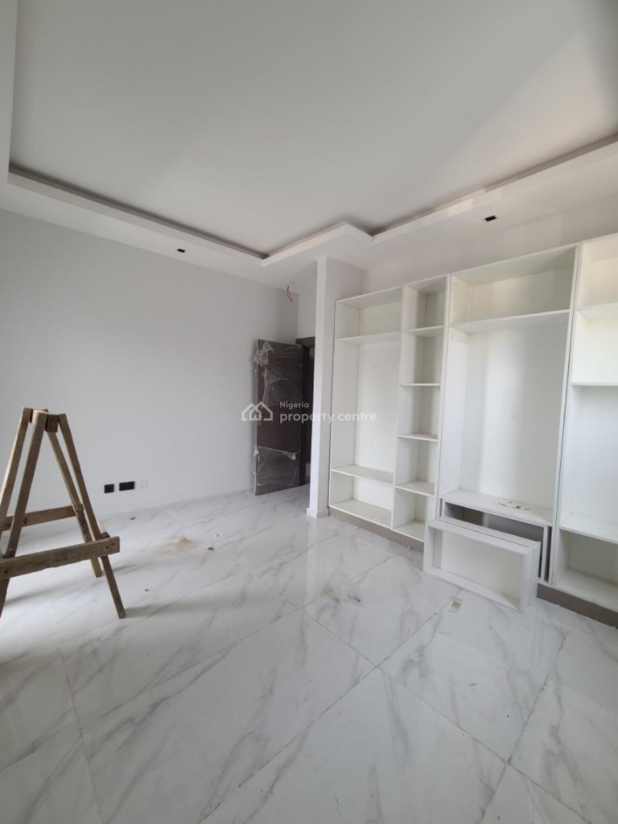 2  Bedroom Apartment, Victoria Island (vi), Lagos, Flat / Apartment for Sale