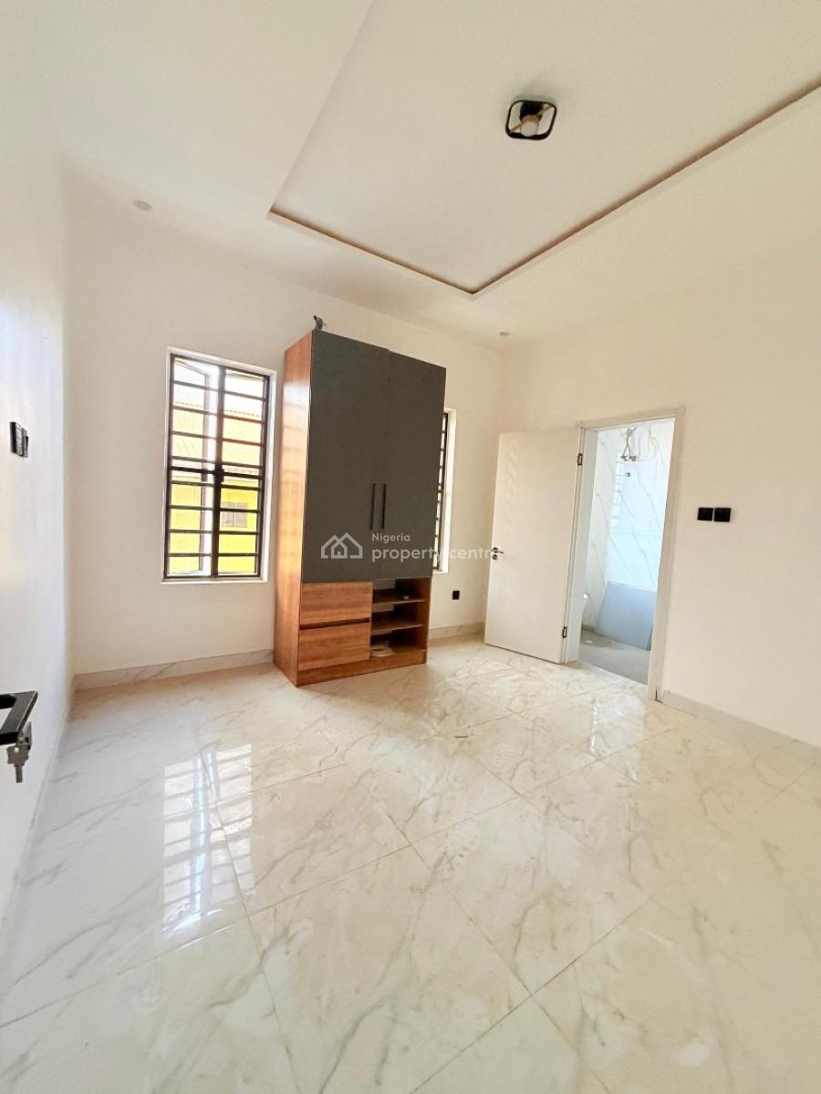 4 Bedroom Semi Detached Duplex, Gra Phase 1, Magodo, Lagos, Semi-detached Duplex for Sale