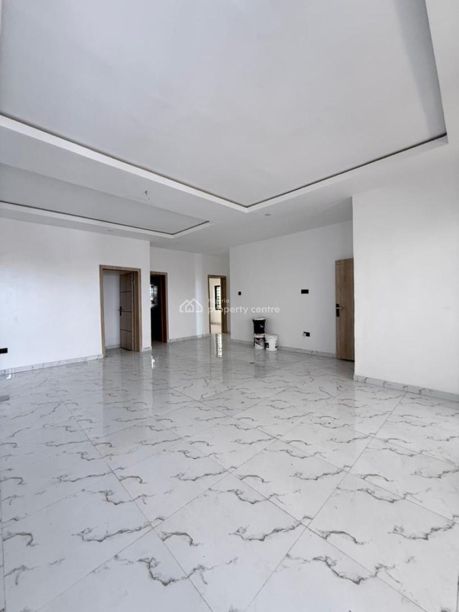 3 Bedroom Penthouse with Private Elevator, Ologolo, Lekki, Lagos, Self Contain (single Rooms) for Rent