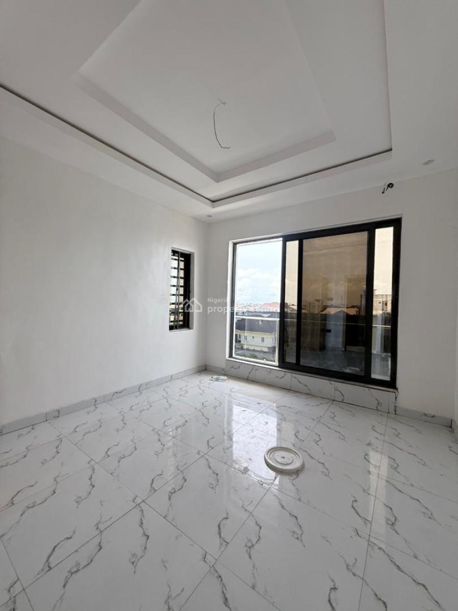 3 Bedroom Penthouse with Private Elevator, Ologolo, Lekki, Lagos, Self Contain (single Rooms) for Rent