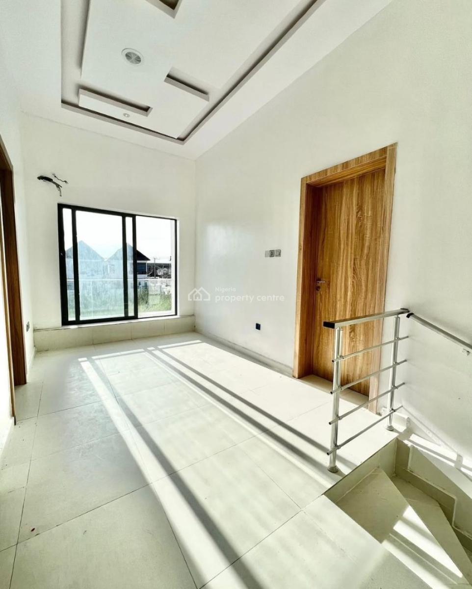 Delightful Exquisite Spacious 4 Bedroom Semi Detached House, Ikota, Lekki, Lagos, Semi-detached Duplex for Sale