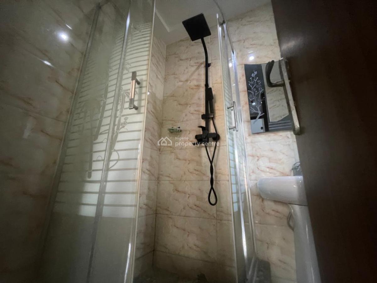 Luxury 2 Bedroom Apartment, Lekki Phase 1, Lekki, Lagos, Flat / Apartment for Rent