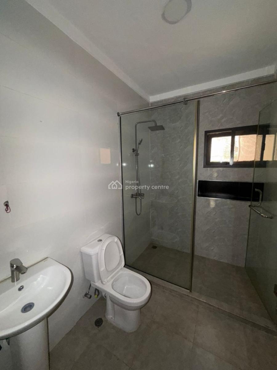 Beautiful 4 Bedroom with a Bq, Guzape District, Abuja, Terraced Duplex for Sale