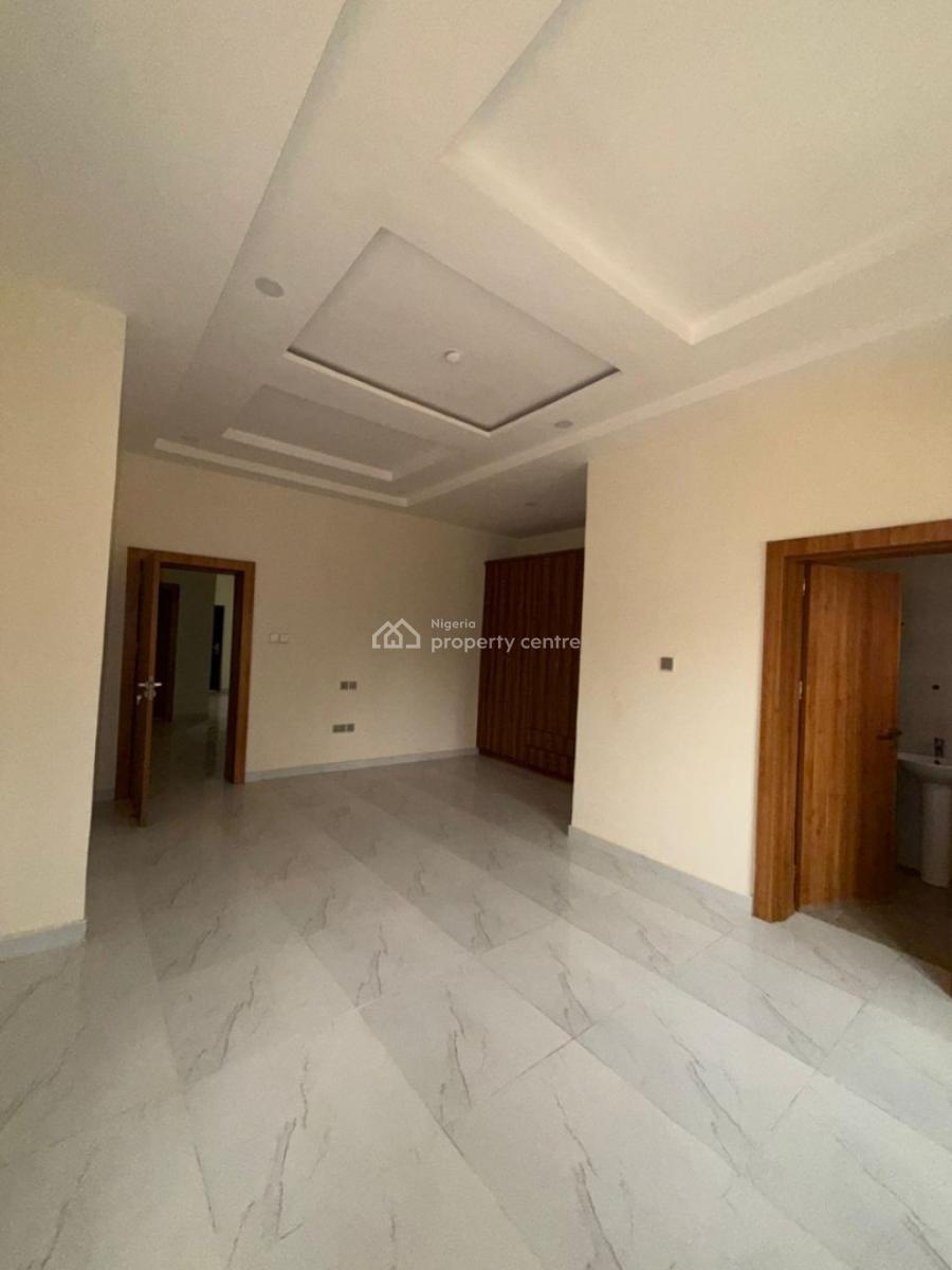 Beautiful 4 Bedroom with a Bq, Guzape District, Abuja, Terraced Duplex for Sale