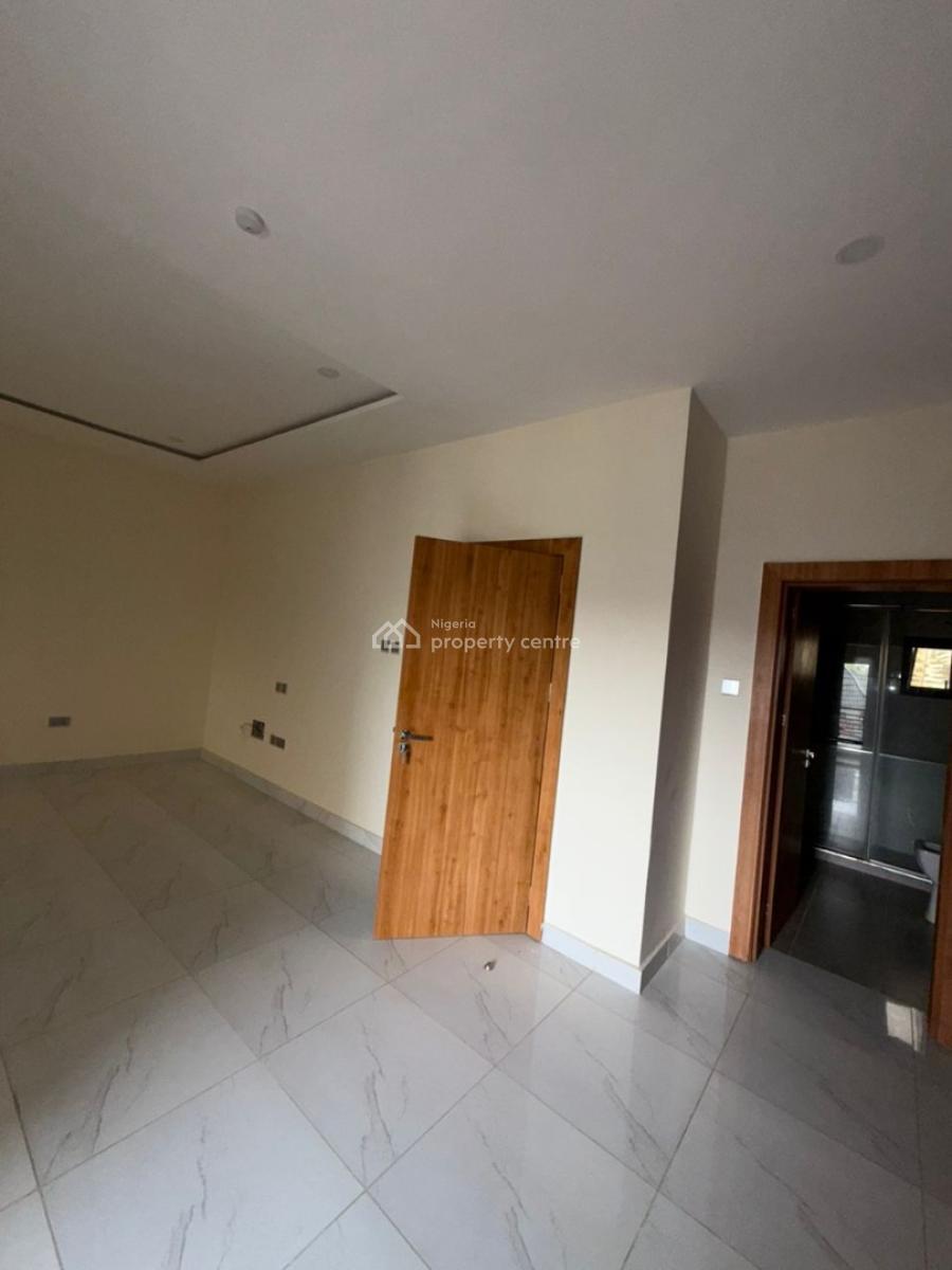 Beautiful 4 Bedroom with a Bq, Guzape District, Abuja, Terraced Duplex for Sale