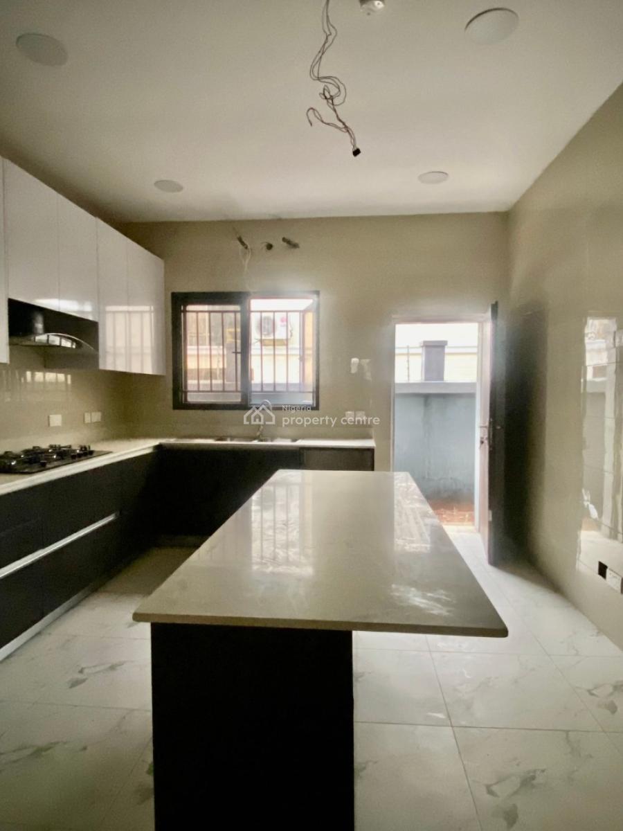 Serviced 3-bedroom House with 1-room Boys Quarters, Alfred Court, Bakare Estate, Agungi, Lekki, Lagos, House for Rent