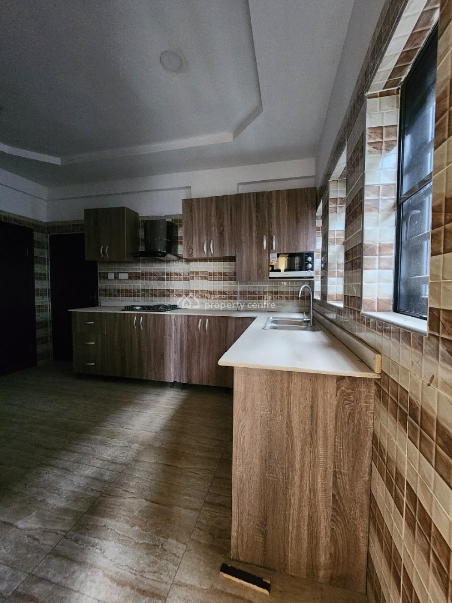 3 Bedroom Apartment + Bq, Lekki Phase 1, Lekki, Lagos, Flat / Apartment for Sale