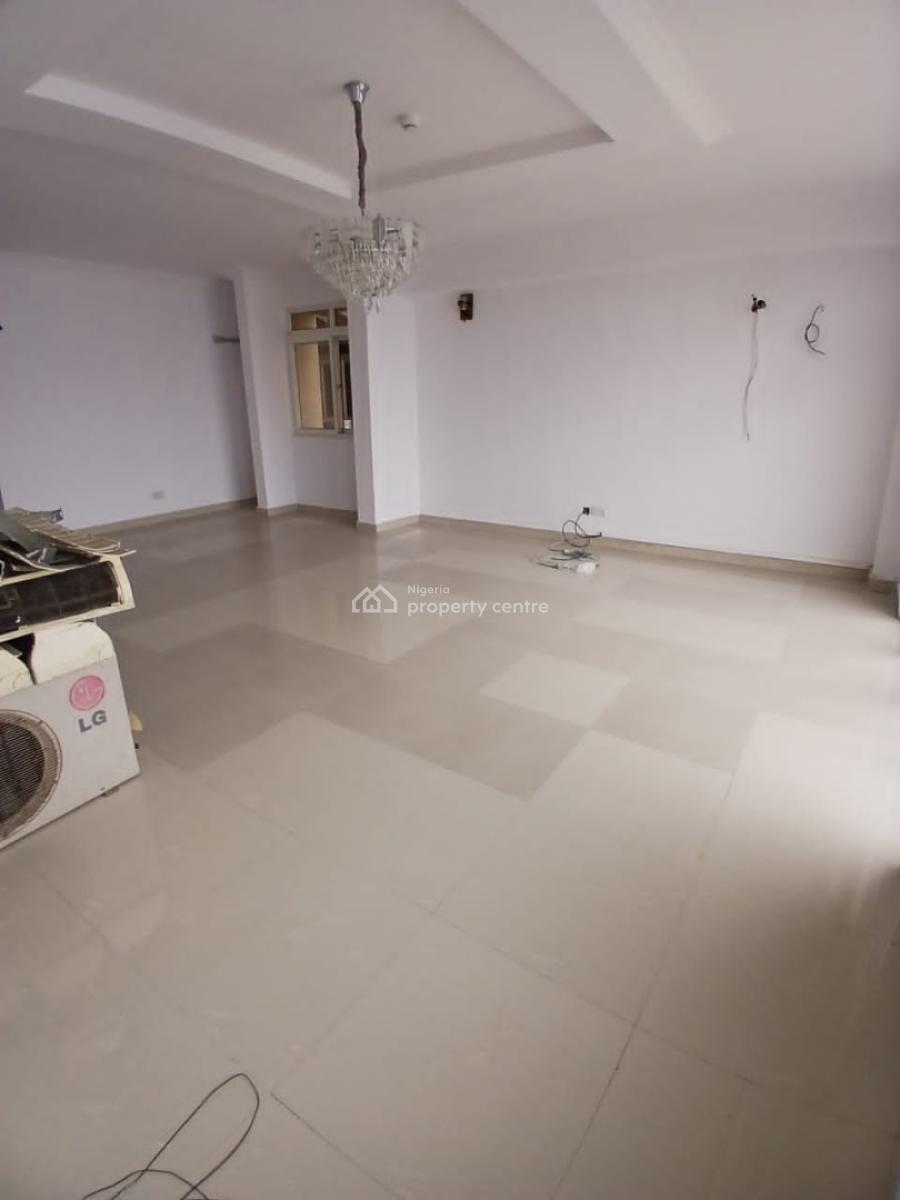 Serviced Waterfront 3 Bedroom Apartment, Off Admiralty Way, Lekki Phase 1, Lekki, Lagos, Flat / Apartment for Rent