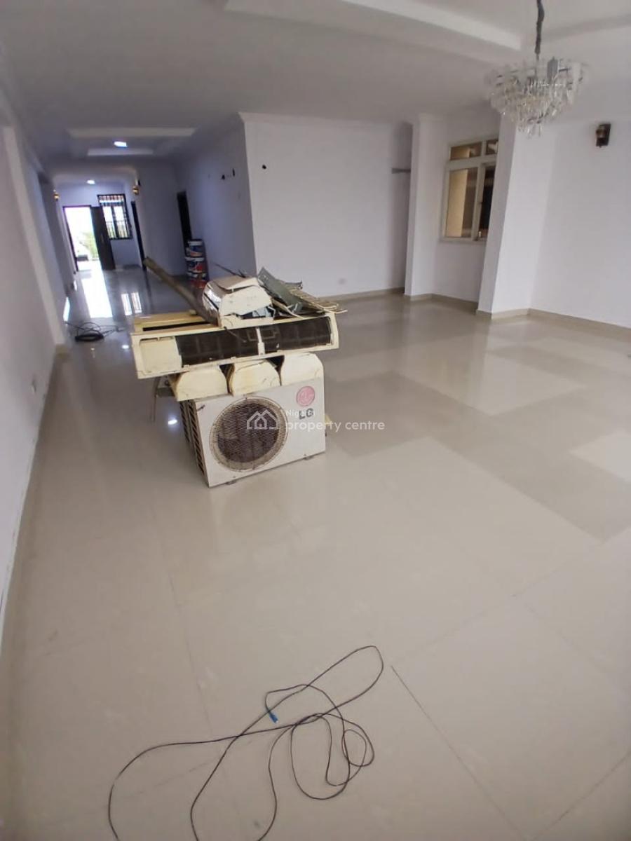 Serviced Waterfront 3 Bedroom Apartment, Off Admiralty Way, Lekki Phase 1, Lekki, Lagos, Flat / Apartment for Rent