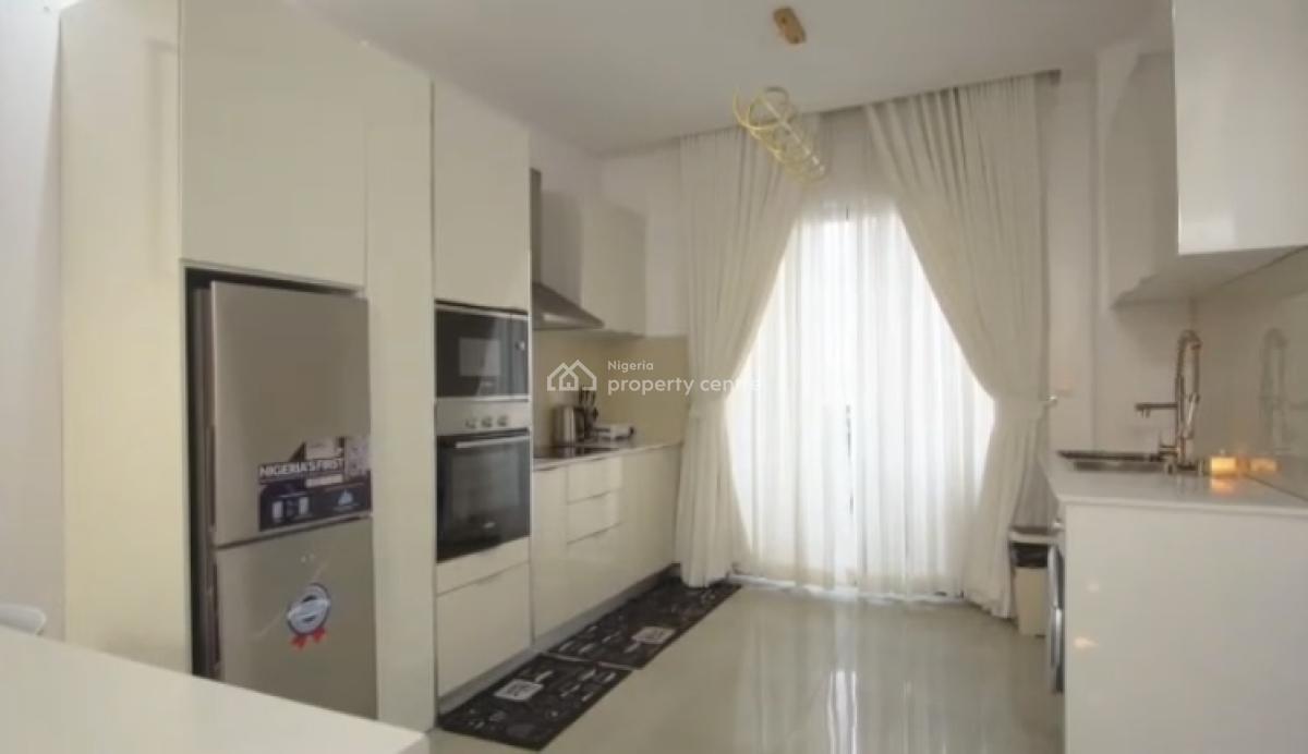 Water Front Luxury- 1 Bedroom (cinema, Pool, Gym), Lekki Phase 1, Lekki, Lagos, Flat / Apartment Short Let