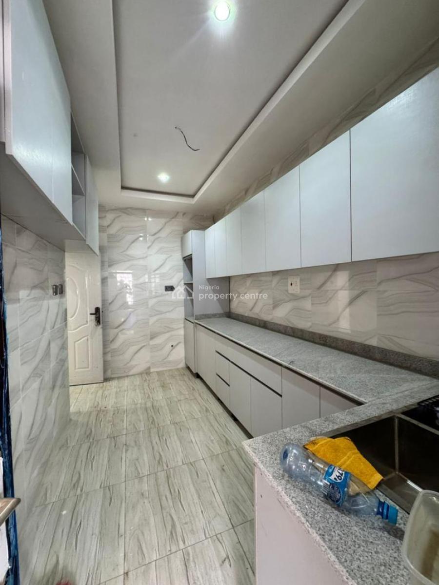 2 Bedroom Apartment with Ac, Galadimawa, Abuja, Flat / Apartment for Rent