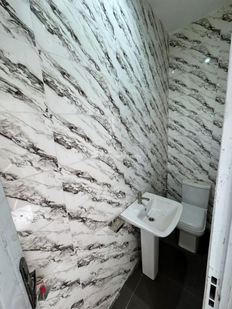 2 Bedroom Apartment with Ac, Galadimawa, Abuja, Flat / Apartment for Rent