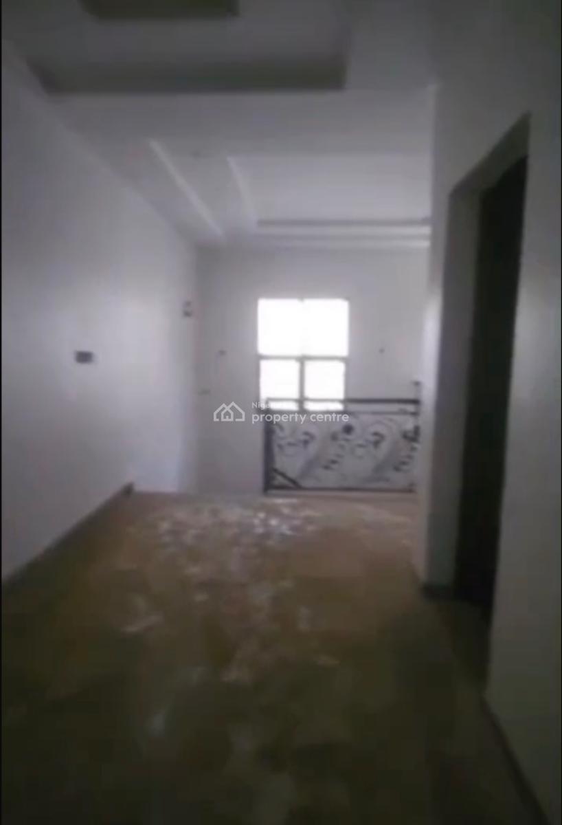 a Gigantic Prestigious Modern Classic Detached 5 Bedroom Duplex, Dakwo, Abuja, Detached Duplex for Rent