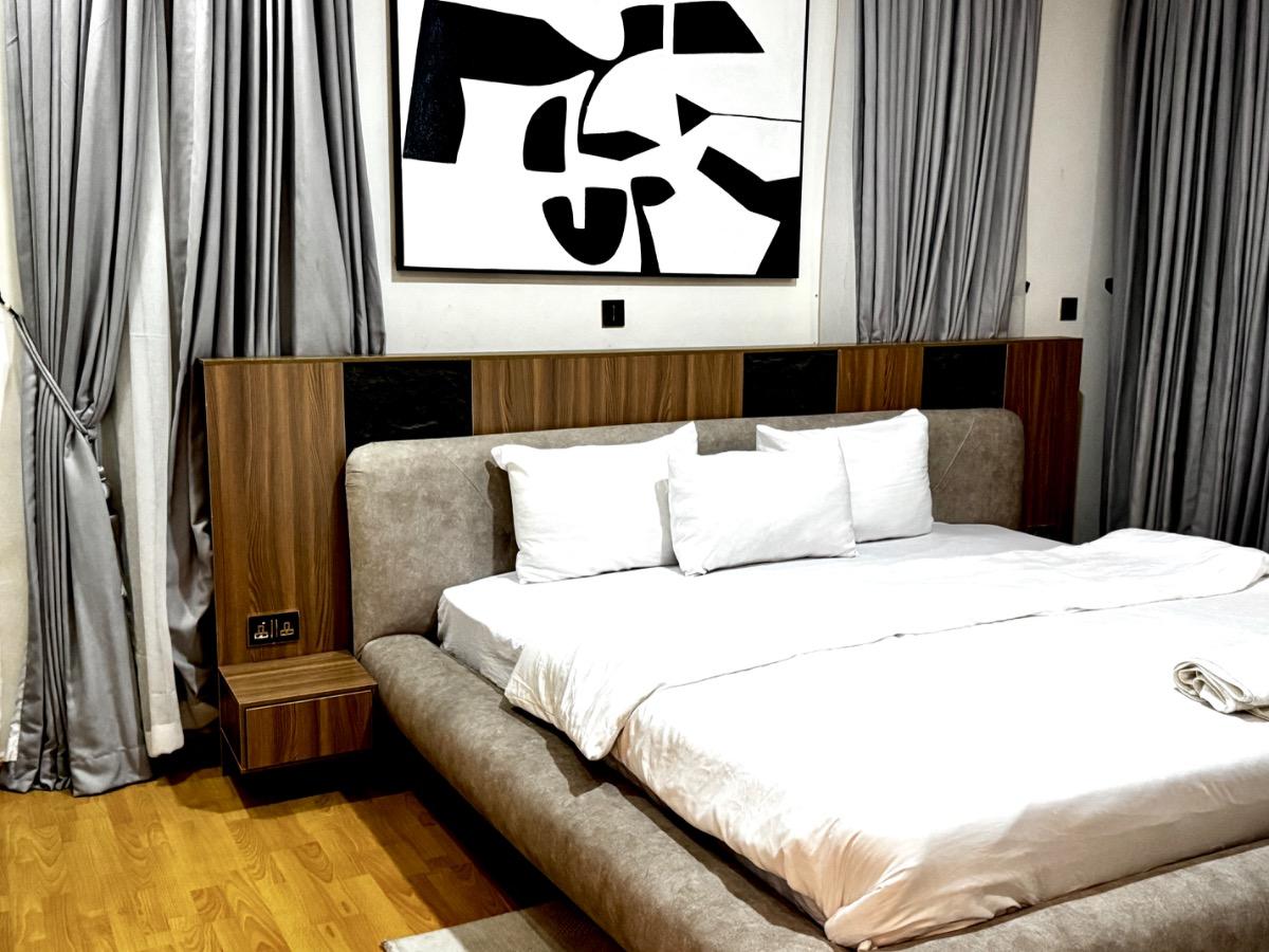 a Sophisticated 2-bedroom Luxury Apartment Designed with Impeccable, Spa Road, Ikate Elegushi, Lekki, Lagos, Flat / Apartment Short Let