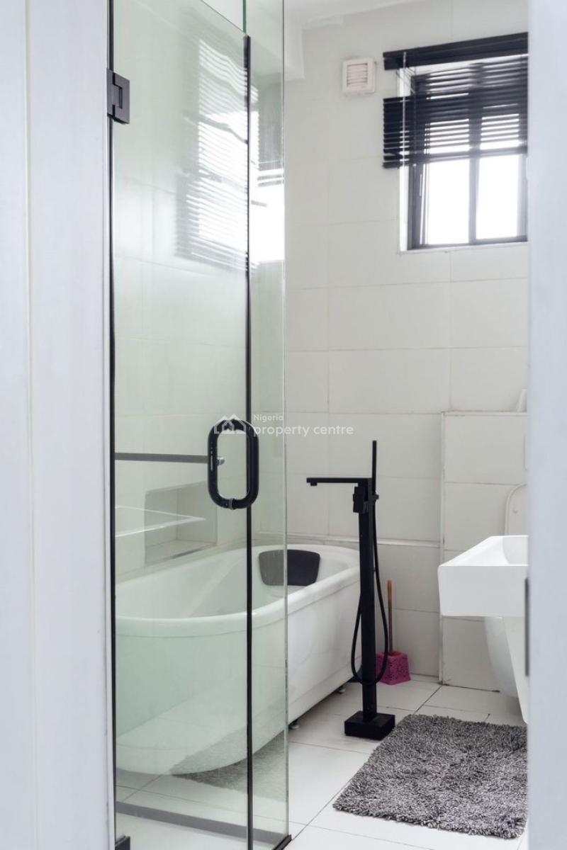 a Beautiful 4-bedroom Apartment Designed with Impeccable Interiors, African Lane, Lekki Phase 1, Lekki, Lagos, Flat / Apartment Short Let