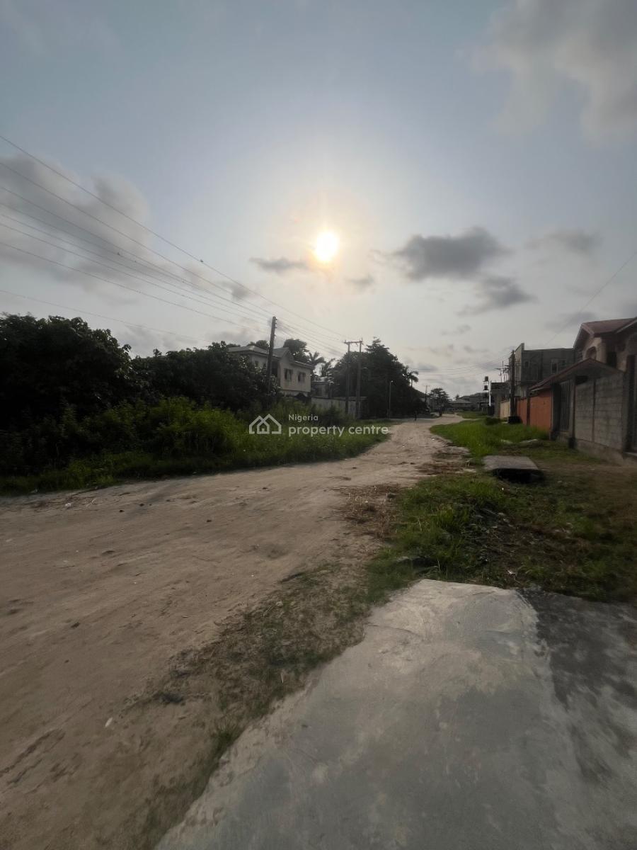 Dry Fenced and Gated Land in a Secure Environment, Mobil Road, Ilaje, Ajah, Lagos, Land for Sale