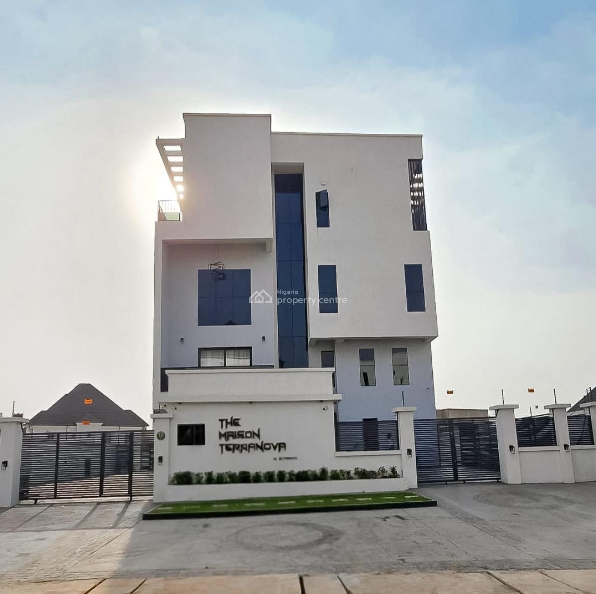 Luxury 4 Bedrooms Maisonette, Wuye, Abuja, Detached Duplex for Sale