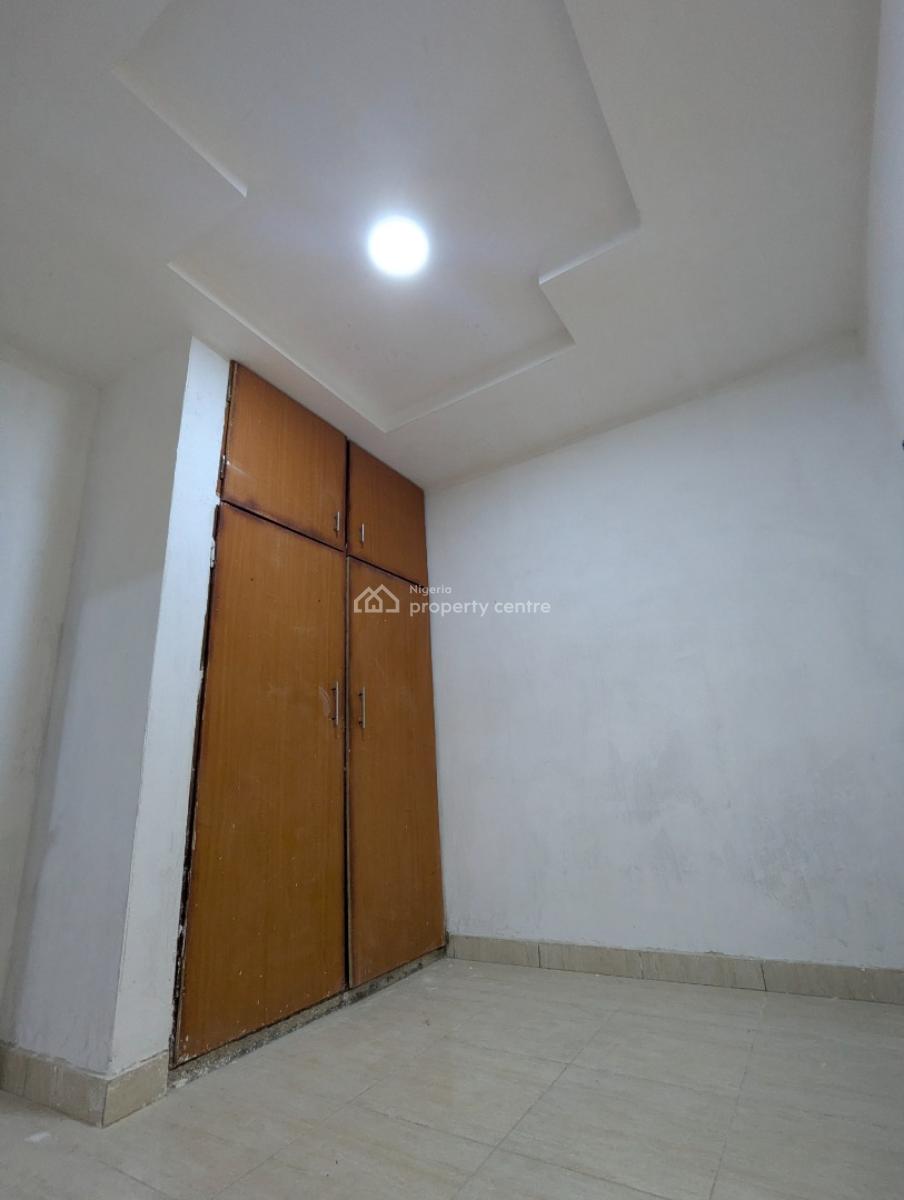 Safe and Comfortable, Renovated 1 Bedroom Vintage Bq, Lekki Scheme 2, Ajah, Lagos, Flat / Apartment for Rent
