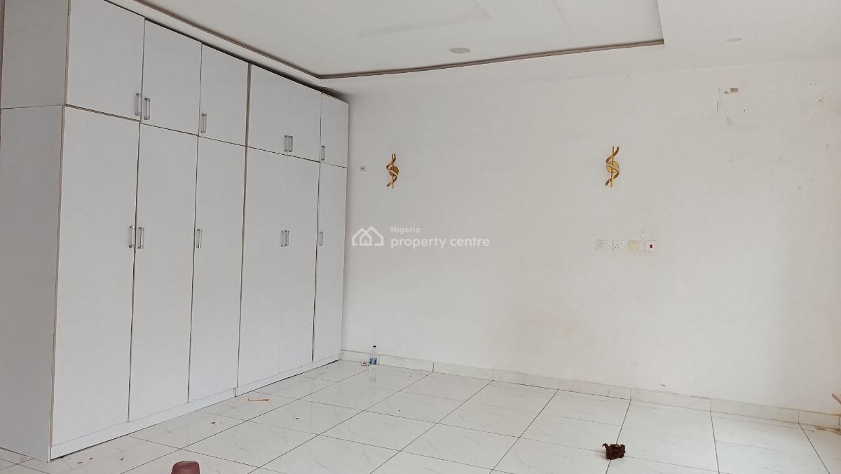 Well Maintained 4 Bedroom Terraced Duplex, Royal View Estate, Ikota, Lekki, Lagos, Terraced Duplex for Rent