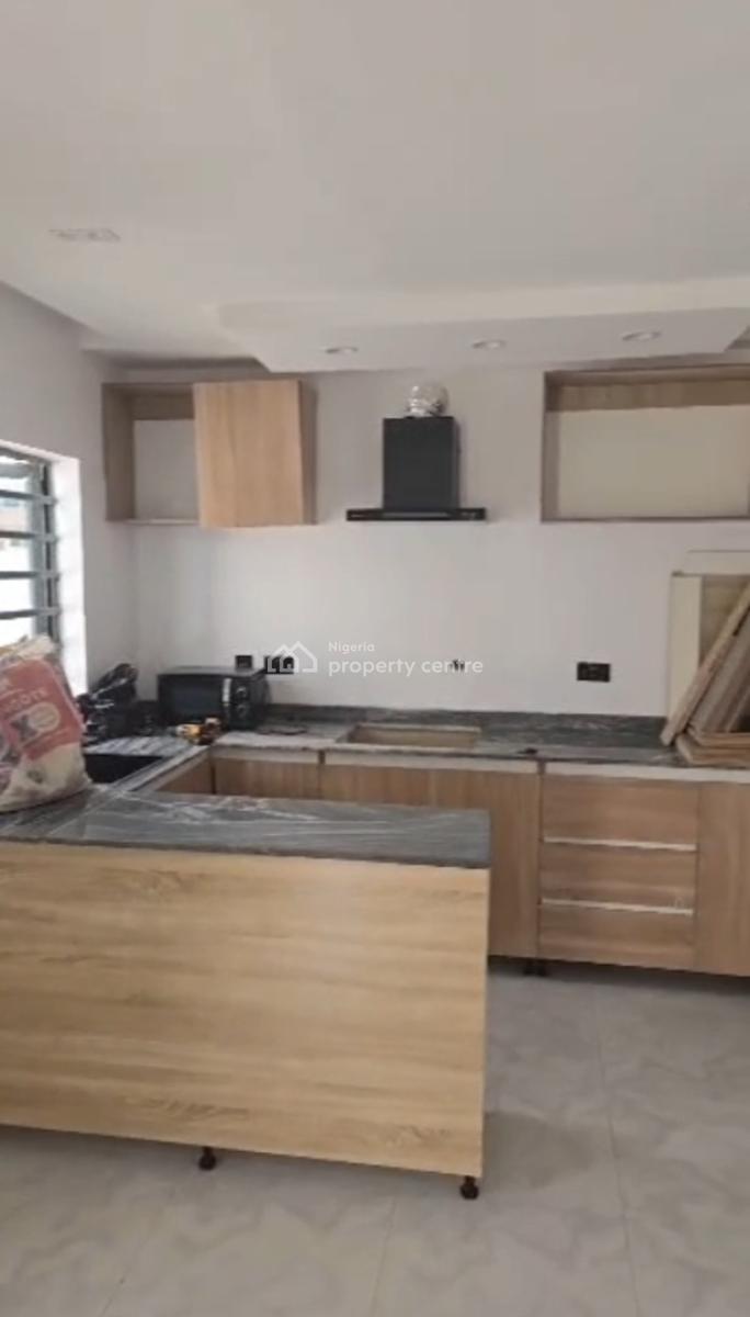 Brand New Luxury Miniflat in a Serene and Secured Estate, Lekki Right Side, Lekki Phase 1, Lekki, Lagos, Mini Flat (room and Parlour) for Rent