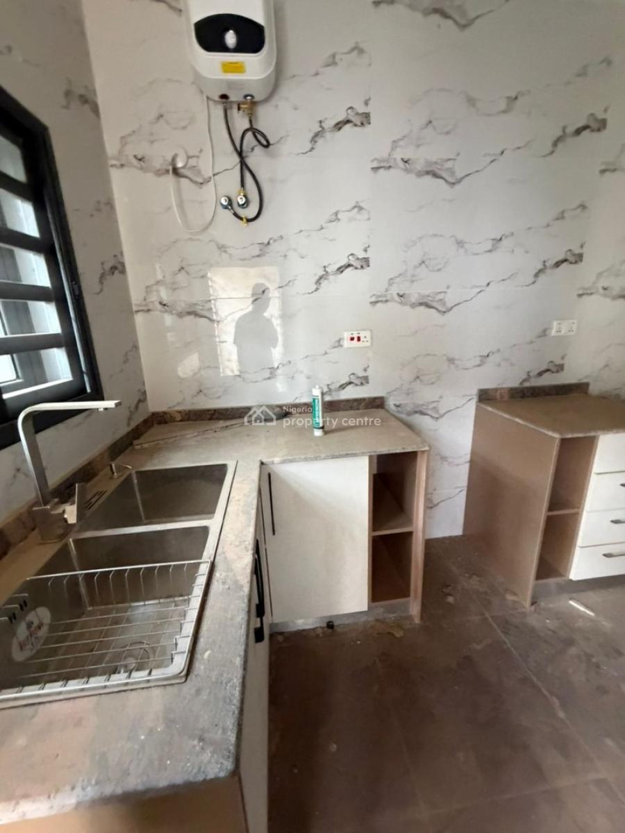 Two Bedroom Apartment, Utako, Abuja, Flat / Apartment for Rent