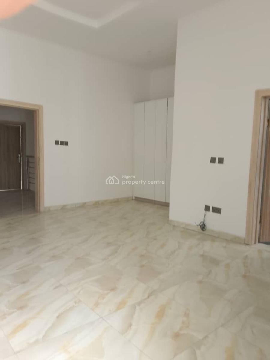 4 Bedroom Terrace Duplex, Vgc, Lekki, Lagos, Terraced Duplex for Sale