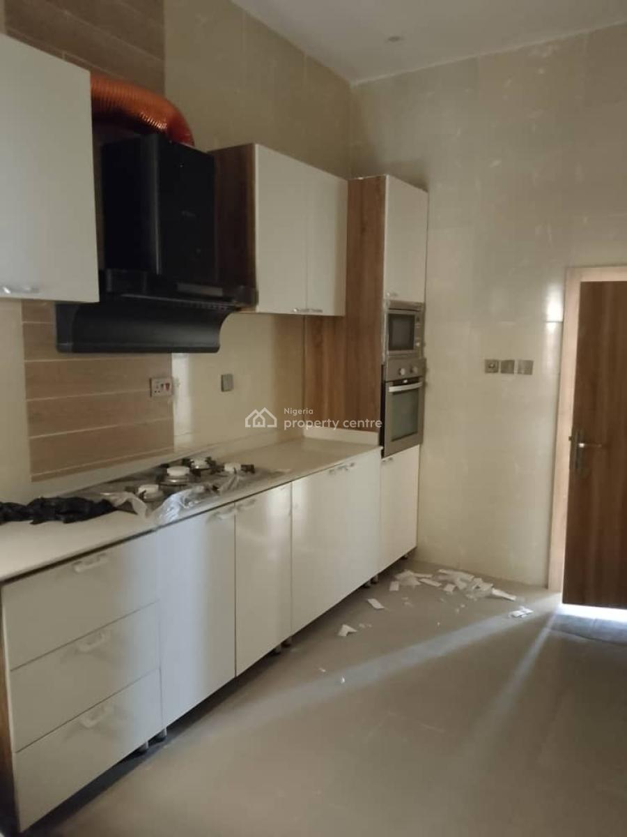 4 Bedroom Terrace Duplex, Vgc, Lekki, Lagos, Terraced Duplex for Sale