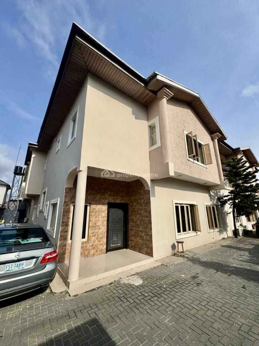 Suitable for Office Use in Serene and Gated Estate, Maruwa, Lekki Phase 1, Lekki, Lagos, Semi-detached Duplex for Rent