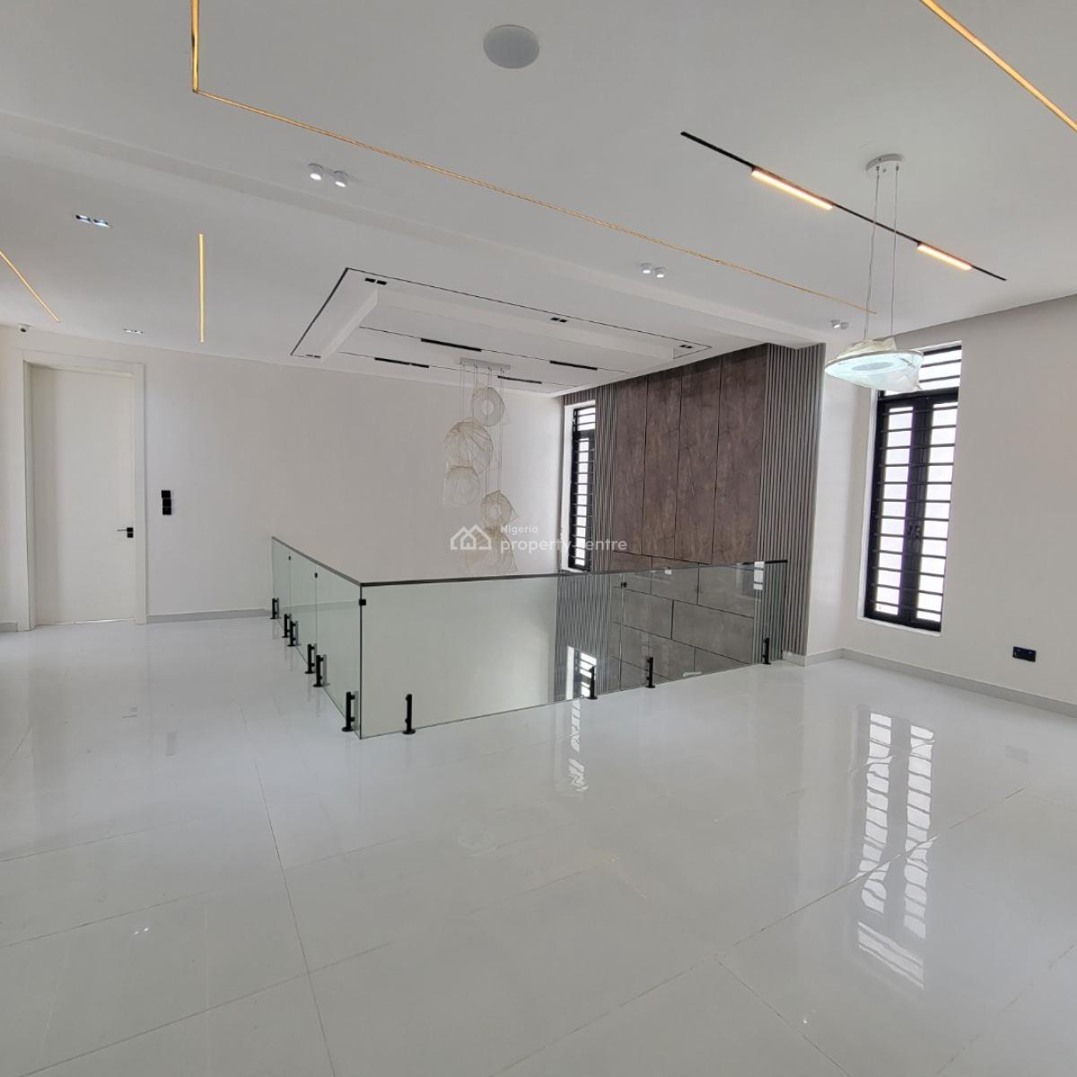 Enormous 5bedroom Duplex with a Bq,pool,cinema, Gym, Located in a Prestigious Estate Close to Commercial Amenities, Lekki Phase 1, Lekki, Lagos, Detached Duplex for Sale