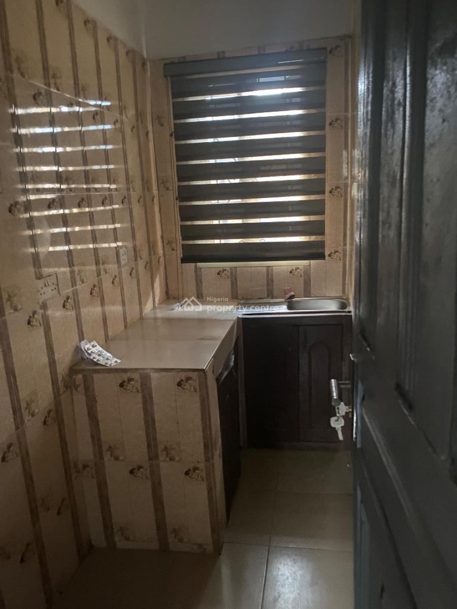 Miniflat Bungalow, Ori-oke, Ogudu, Lagos, Mini Flat (room and Parlour) for Rent