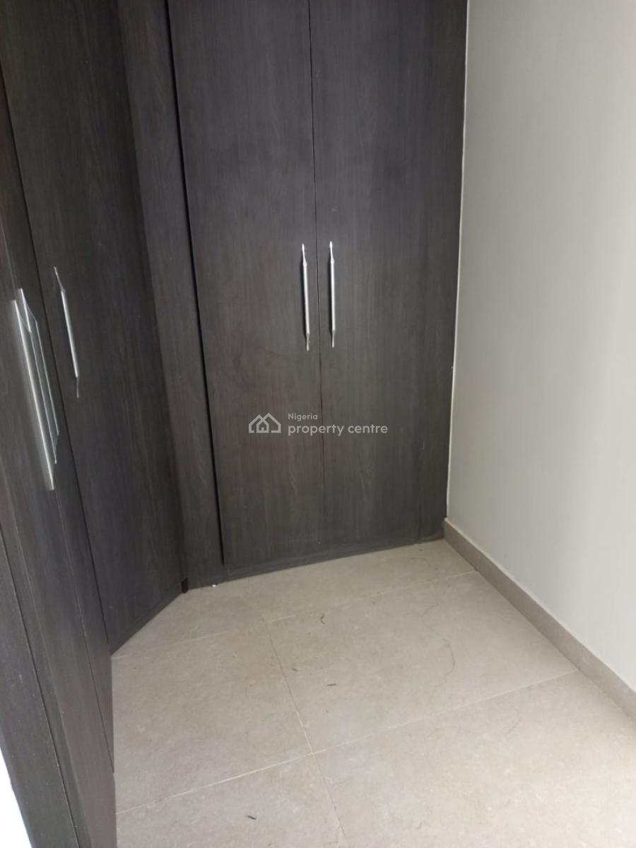 Hot  4 Bedroom for High Class Individual, Ikoyi, Lagos, Flat / Apartment for Rent