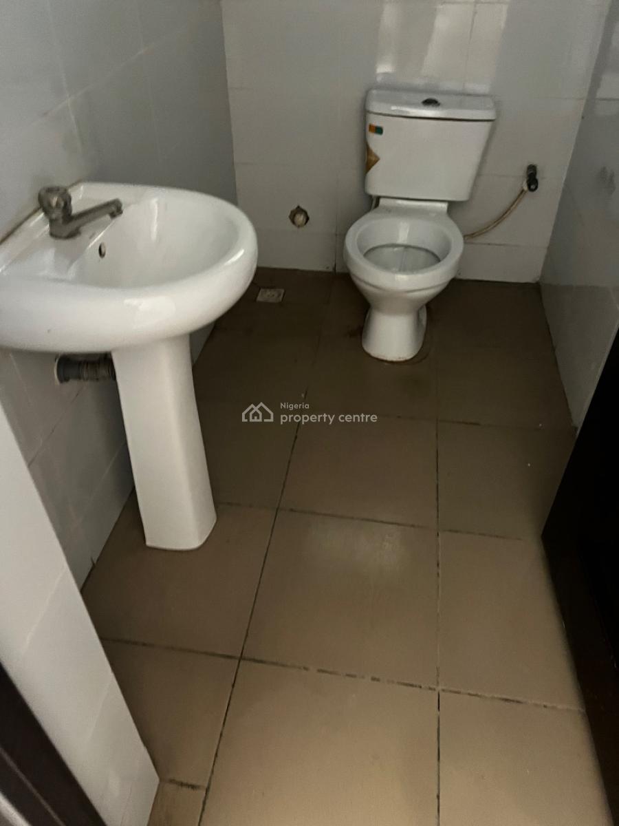 3 Bedroom Terraced Duplex, Lekki Gardens Phase 5, General Paints, Peperroni, Ajah, Lagos, Terraced Duplex for Rent