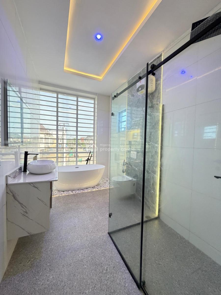 : a Well Crafted 5 Bedroom Fully Detached Duplex  with Bq, Swimming Po, Chevron, Lekki, Lagos, Detached Duplex for Sale