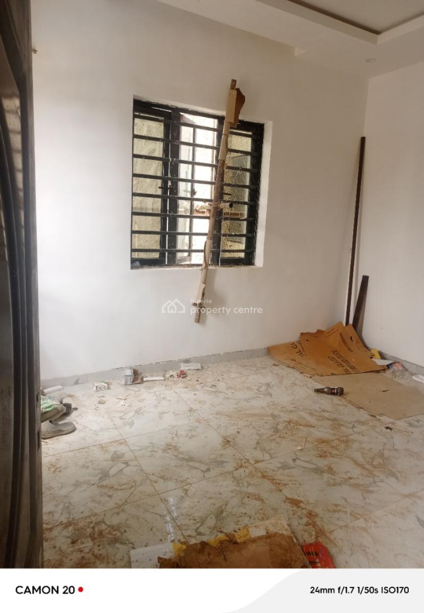Morden 3 Bedroom Secure Estate, Surulere, Lagos, Flat / Apartment for Sale