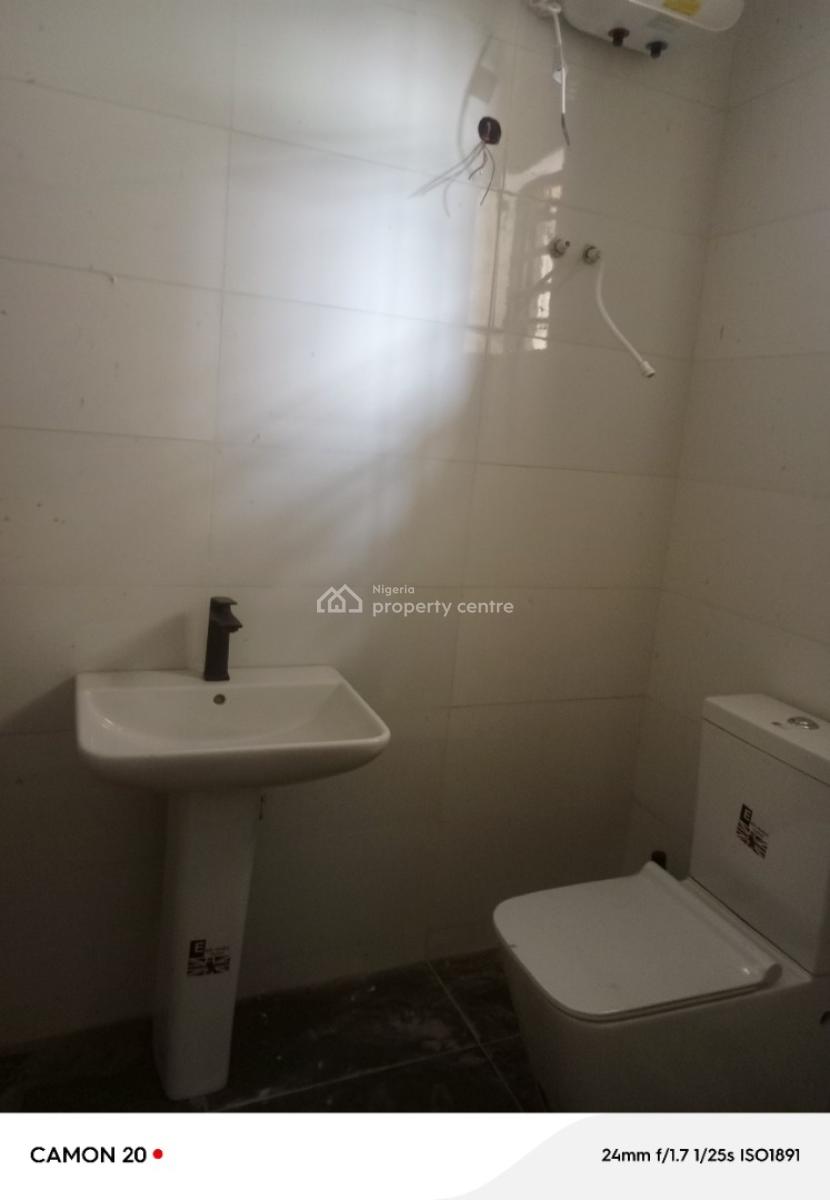 Morden 3 Bedroom Secure Estate, Surulere, Lagos, Flat / Apartment for Sale