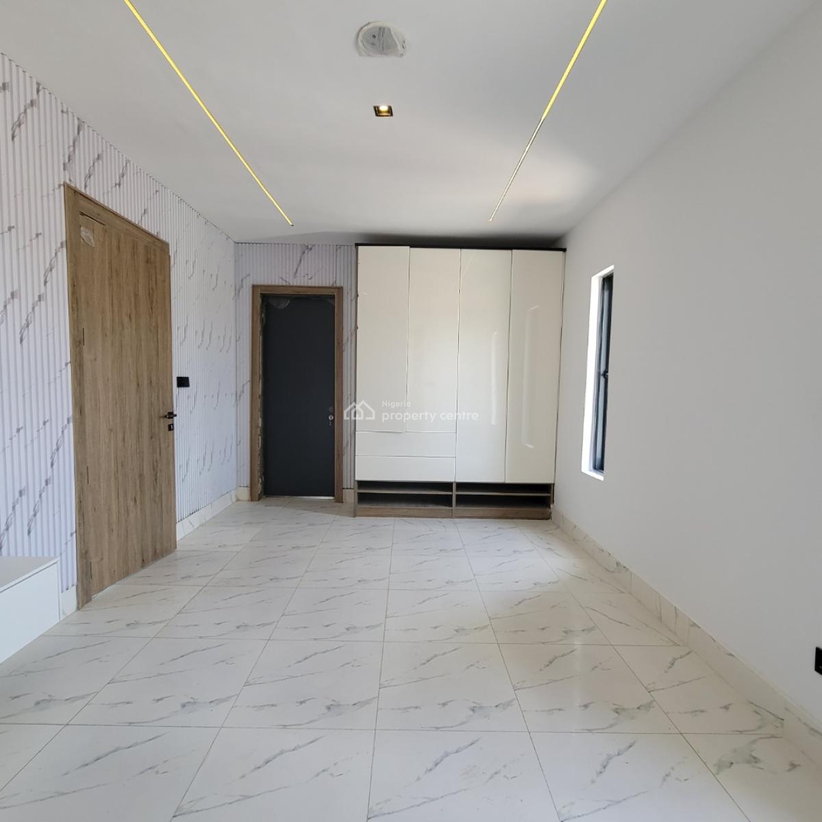 Newly Built 2 Bedroom Apartment with 24/7 Light, Pool,elevator, Lekki Phase 1, Lekki, Lagos, Flat / Apartment for Sale