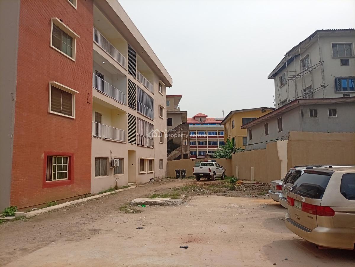 3rd Floor, 2 Bedroom Flat Office Suite, 110, Awolowo Way, Ikeja, Lagos, Office Space for Rent