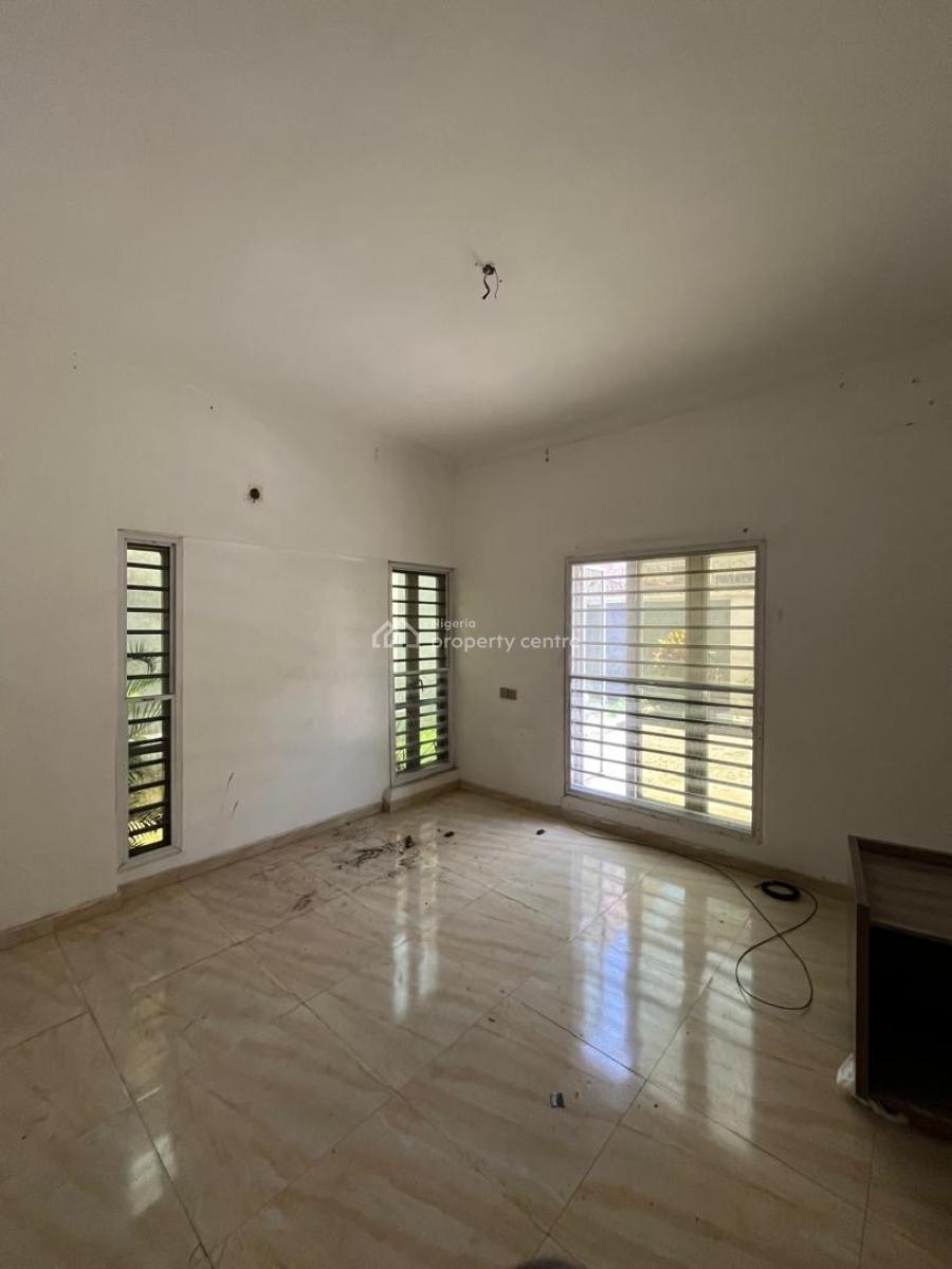 3 Bedroom Apartment in a Serene Estate and Nice Environment, Gra Phase 2, Magodo, Lagos, Flat / Apartment for Rent