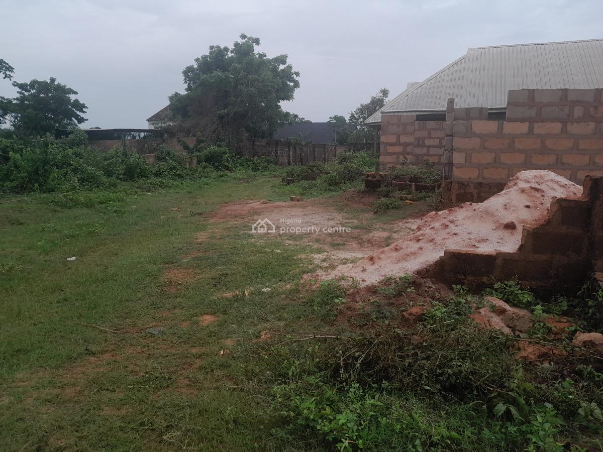 72ft By 110ft Land, Aruogba Community, Off Airport Road, Gra, Benin, Oredo, Edo, Land for Sale